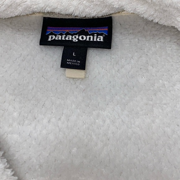 Patagonia ReTool Snap Neck Pullover in Cream and Off White - Picture 2 of 8